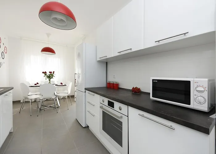 Rusula Apartment